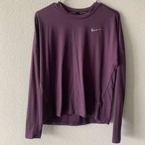 WOMENS NIKE DRI-FIT RUNNING LONG SLEEVE.